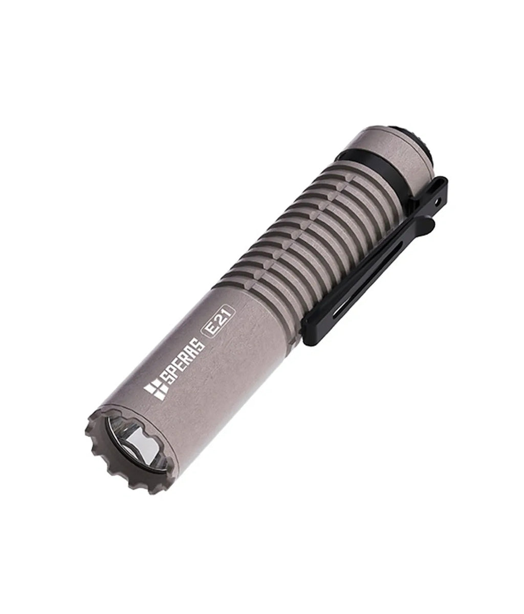 SPERAS E21 Titanium Flashlight