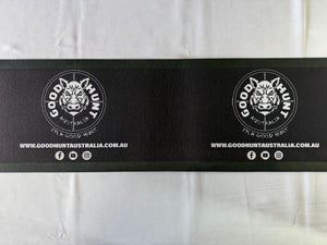 Good Hunt bar mat Plain black