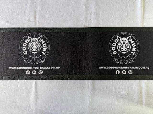 Good Hunt bar mat Plain black